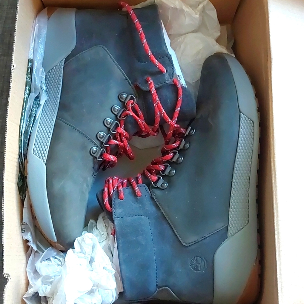 Timberland NIB Kira boot Sz 9